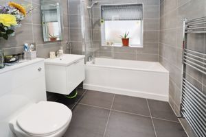 ORCHARD CRESCENT- click for photo gallery